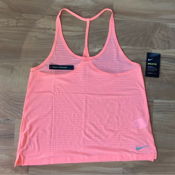 NWT Standard Fit Breathe Tank: Nike - Picture 10 of 16